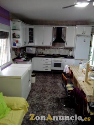 terreno con casa y piscina vistas panoramicas